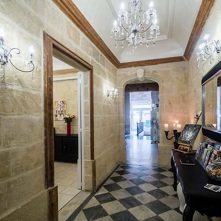 Julesy'S Bnb Cospicua Eksteriør billede