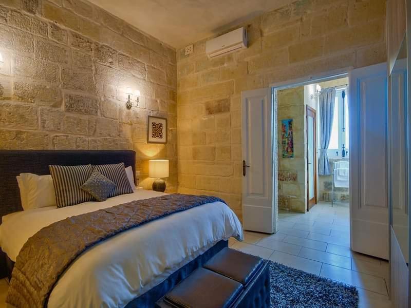 Julesy'S Bnb Cospicua Eksteriør billede