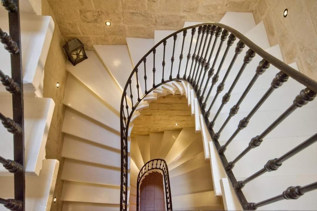 Julesy'S Bnb Cospicua Eksteriør billede