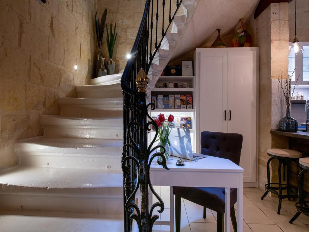 Julesy'S Bnb Cospicua Eksteriør billede