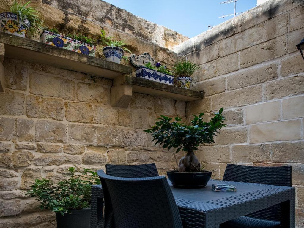 Julesy'S Bnb Cospicua Eksteriør billede