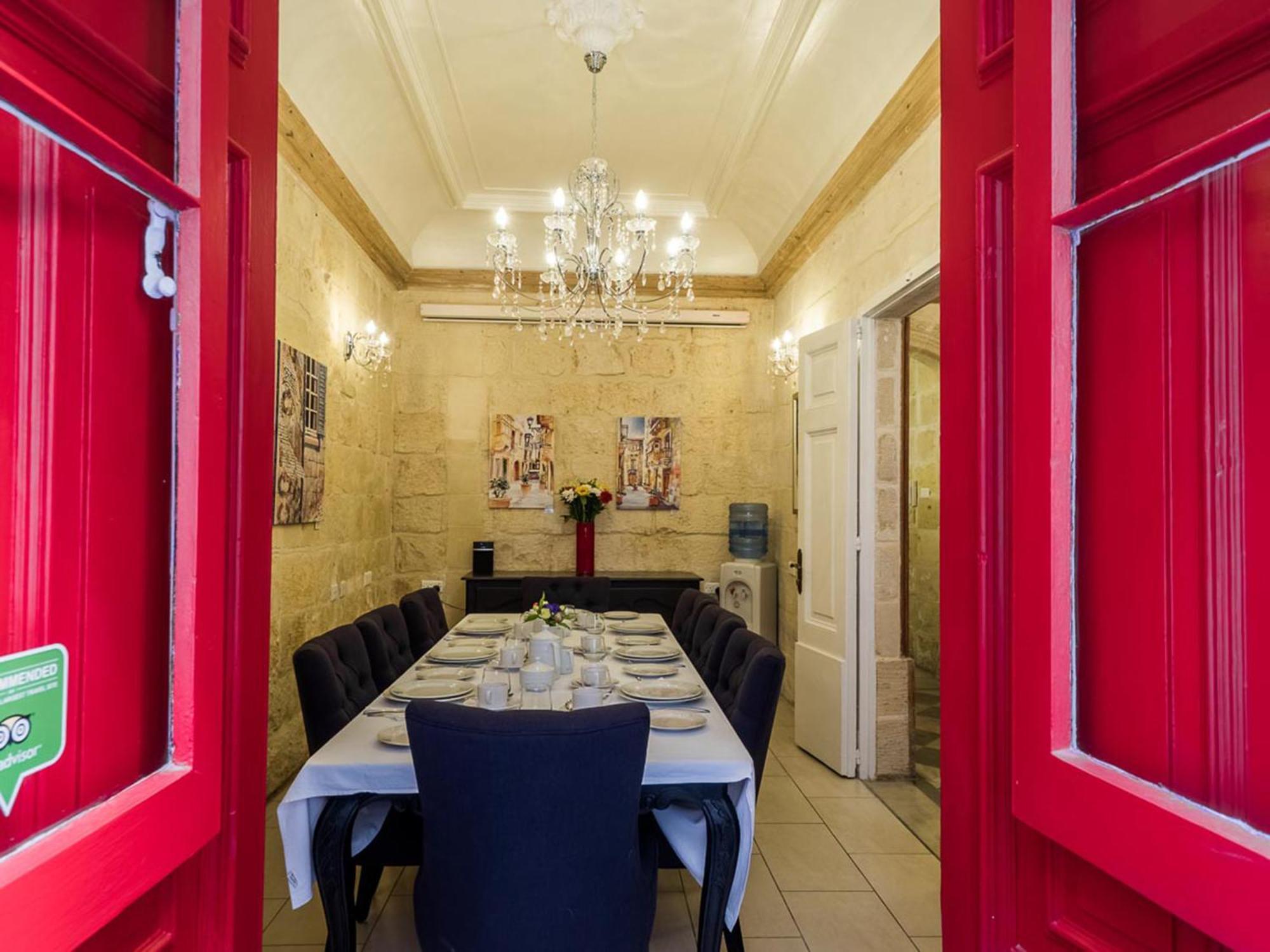 Julesy'S Bnb Cospicua Eksteriør billede